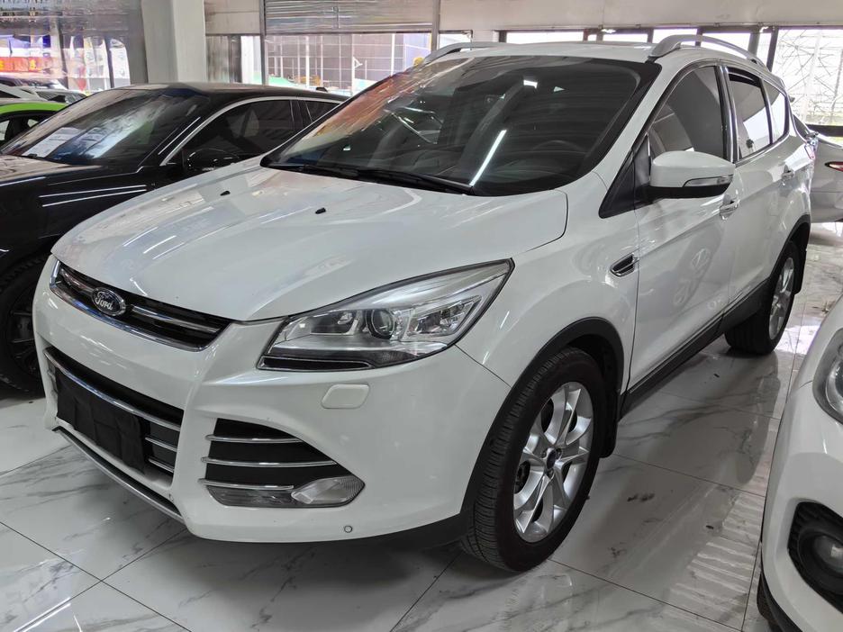 r218087-ford-kuga-2014_0