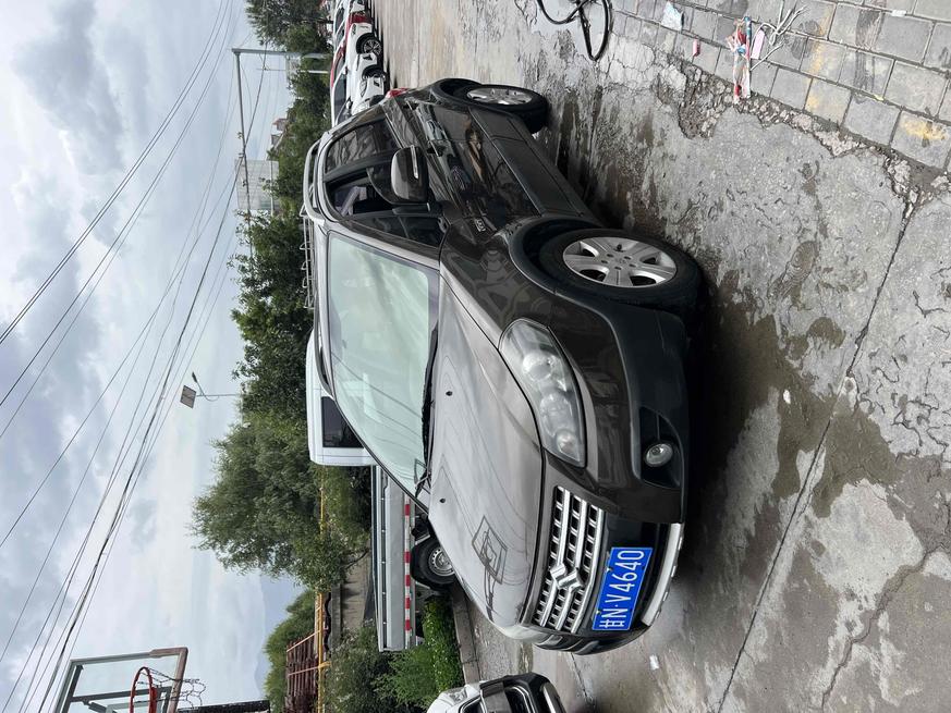 r218099-suzuki-sx4-2015_0