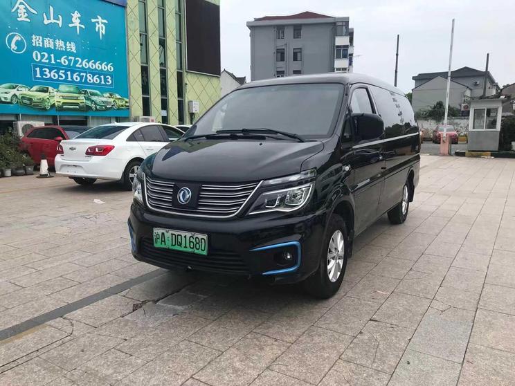 r218103-dongfeng-lingzhi-m5-ev-2020_0