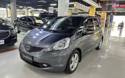 r218106-honda-fit-2009_0