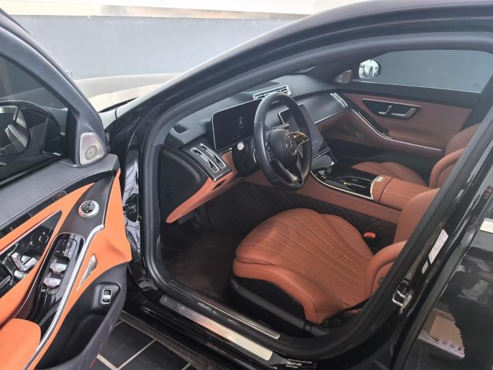 r218109-mercedes-benz-s-class-2022_0