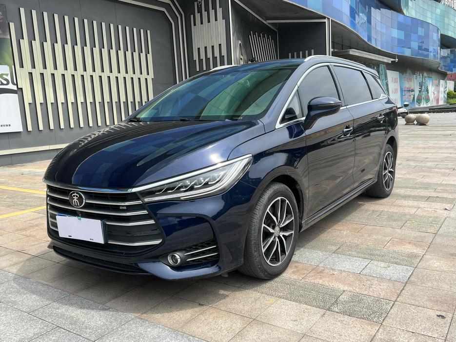 r218110-byd-song-max-2018_0