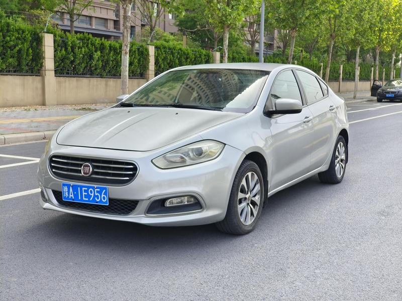 r218116-fiat-viaggio-2013_0