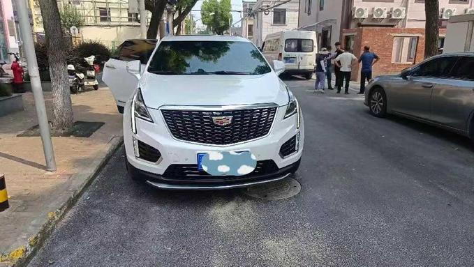 r218125-cadillac-xt5-2020_0