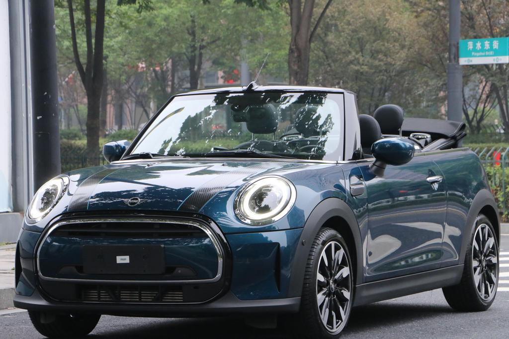 r218126-mini-2021_0