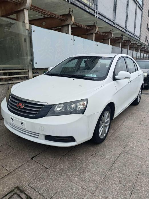 r218139-geely-classic-emgrand-2014_0