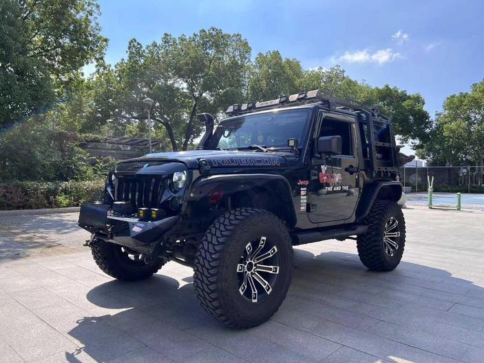 r218164-jeep-wrangler-2010_0