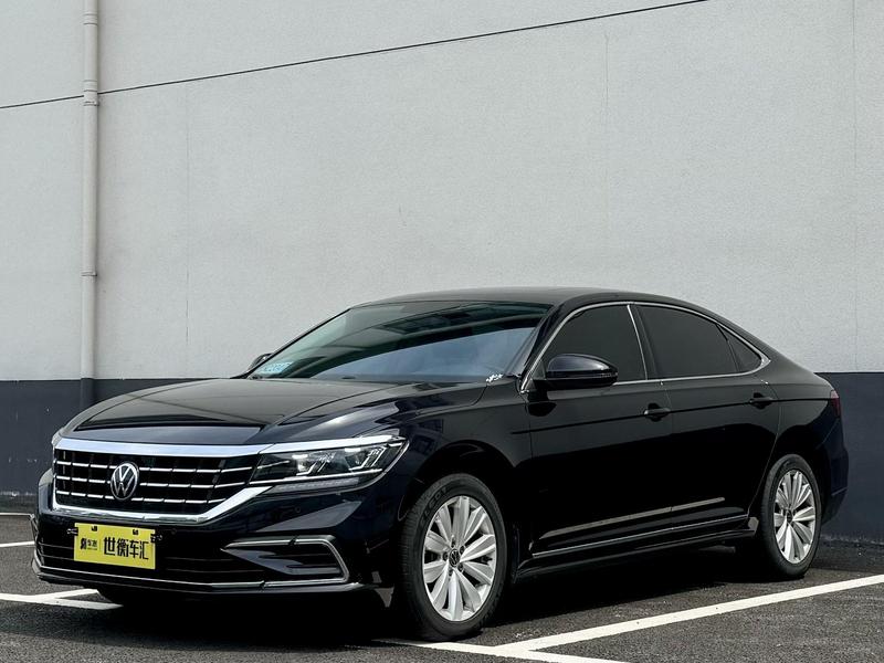r218195-volkswagen-passat-2021_0