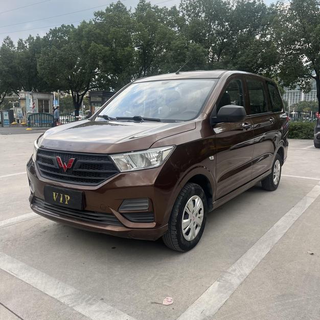 r218196-wuling-hongguang-2021_0