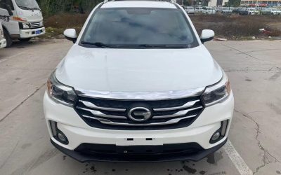r218215-trumpchi-gs4-2016_0
