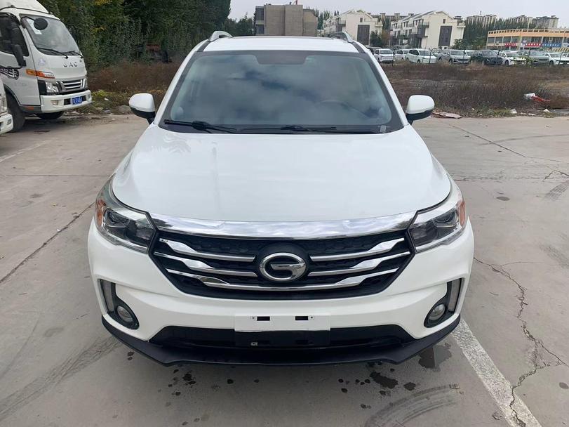 r218215-trumpchi-gs4-2016_0