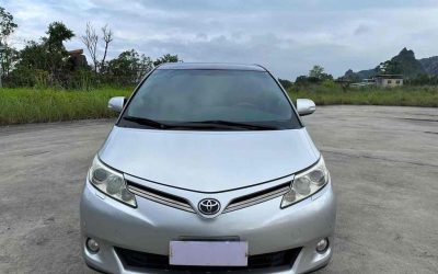 r218217-toyota-previa-2010_0