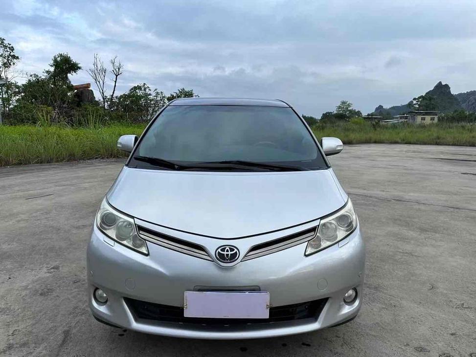 r218217-toyota-previa-2010_0