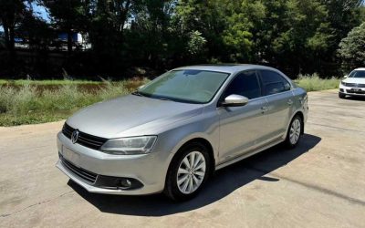 r218246-volkswagen-sagitar-2015_0
