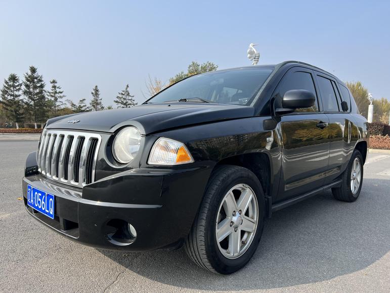 r218249-jeep-compass-2011_0