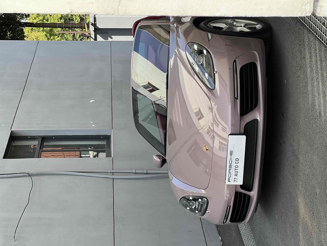 r218252-porsche-718-2022_0