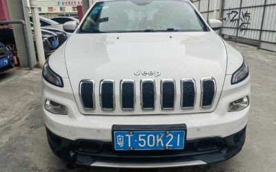 r218303-jeep-cherokee-2017_0
