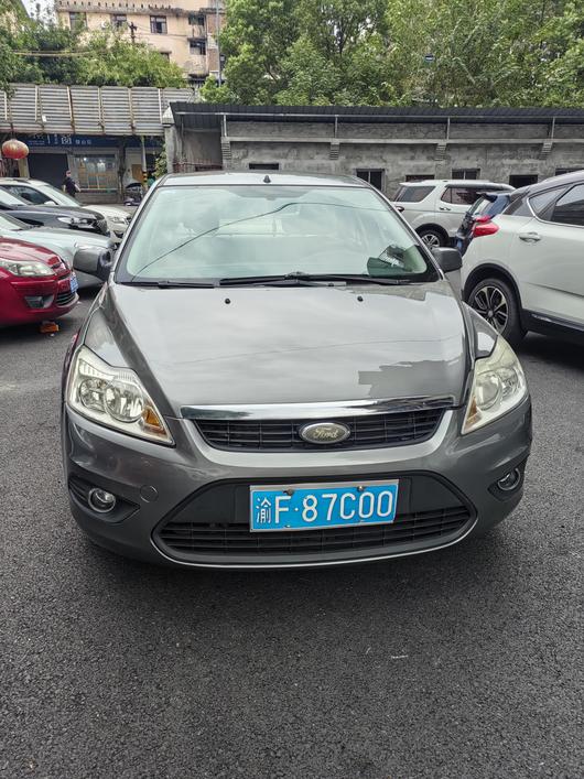 r218351-ford-focus-2013_0