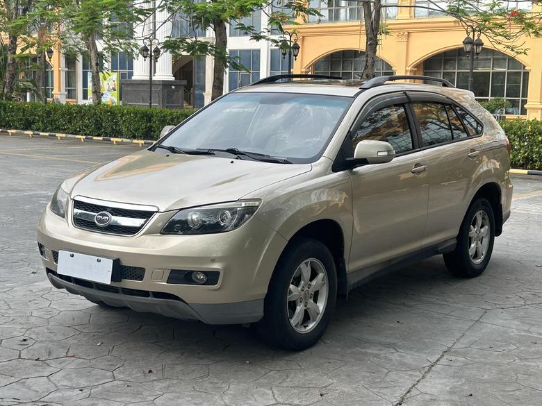 r218385-byd-s6-2014_0