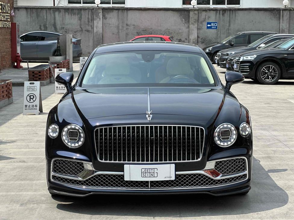 r218420-bentley-flying-spur-2021_0