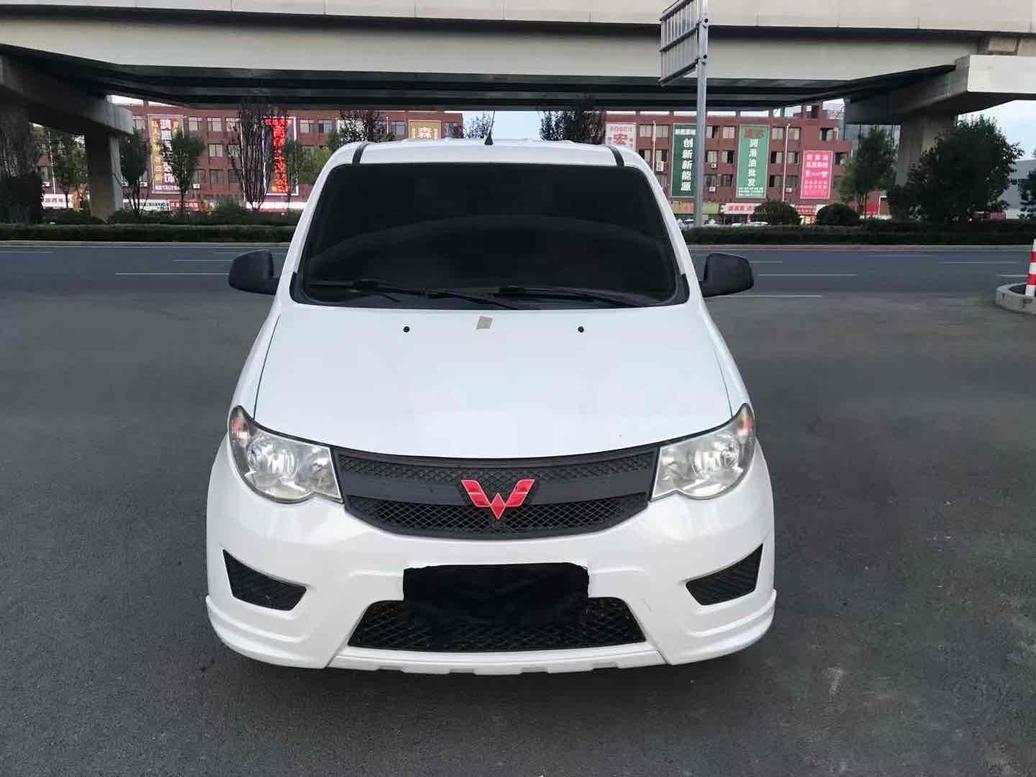 r218437-wuling-hongguang-2017_0
