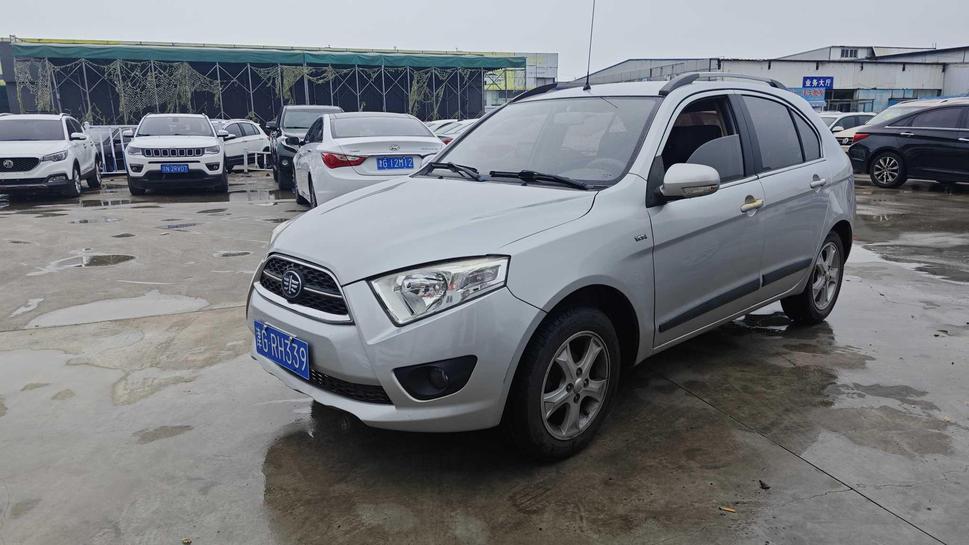r218439-faw-xiali-n7-2015_0
