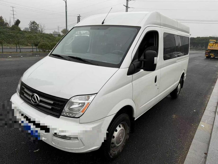 r218447-saic-maxus-xintu-v80-2023_0