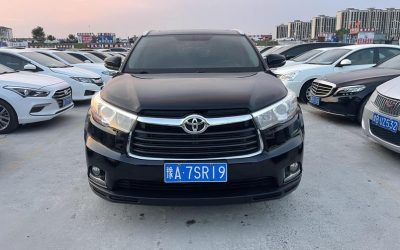 r218462-toyota-highlander-2018_0