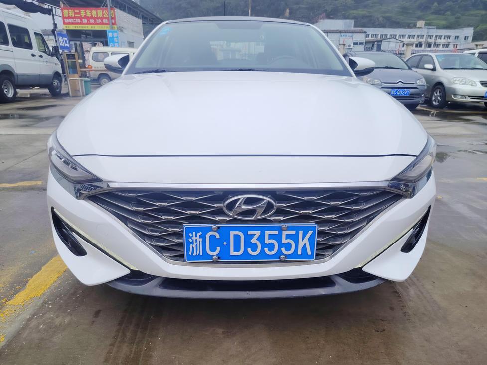 r218467-hyundai-lafesta-2019_0