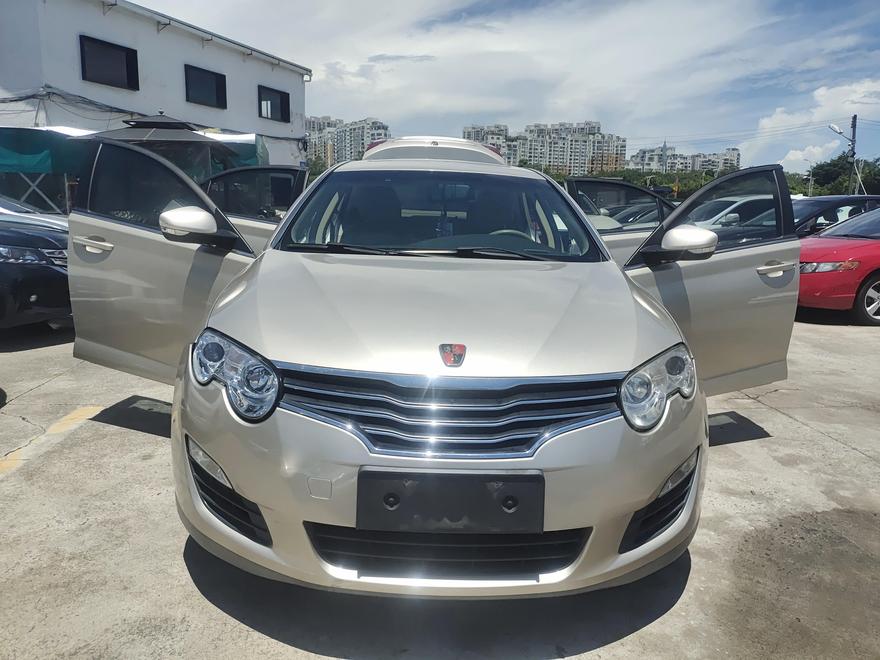 r218494-roewe-550-2012_0