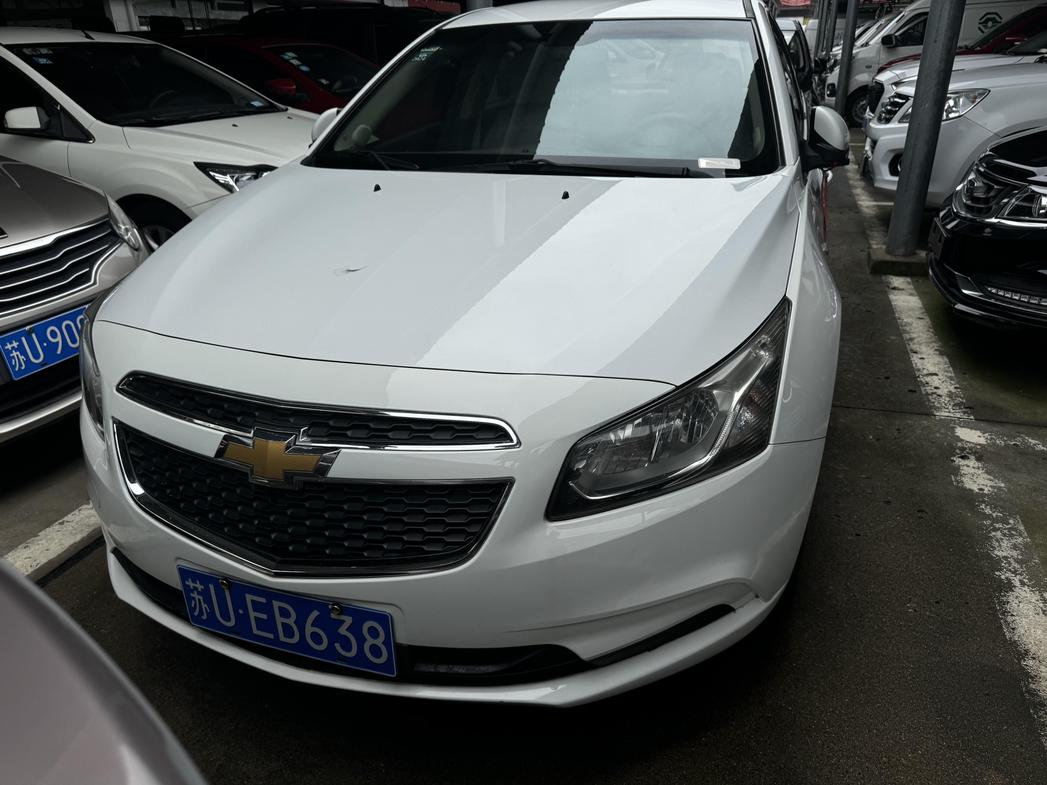 r218529-chevrolet-cruze-2016_0