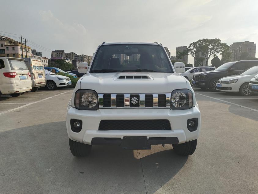 r218658-suzuki-jimny-2016_0