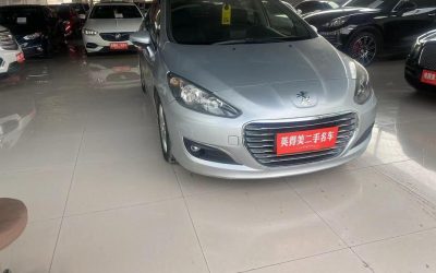 r218703-peugeot-308-2012_0