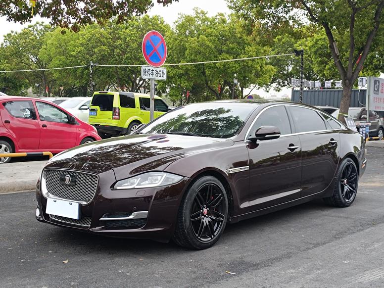 r218818-jaguar-xj-2018_0