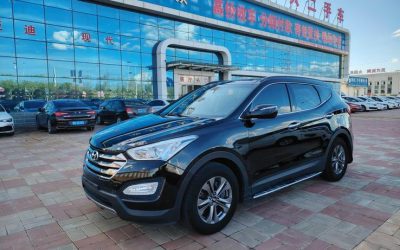 r218821-hyundai-santa-fe-2015_0