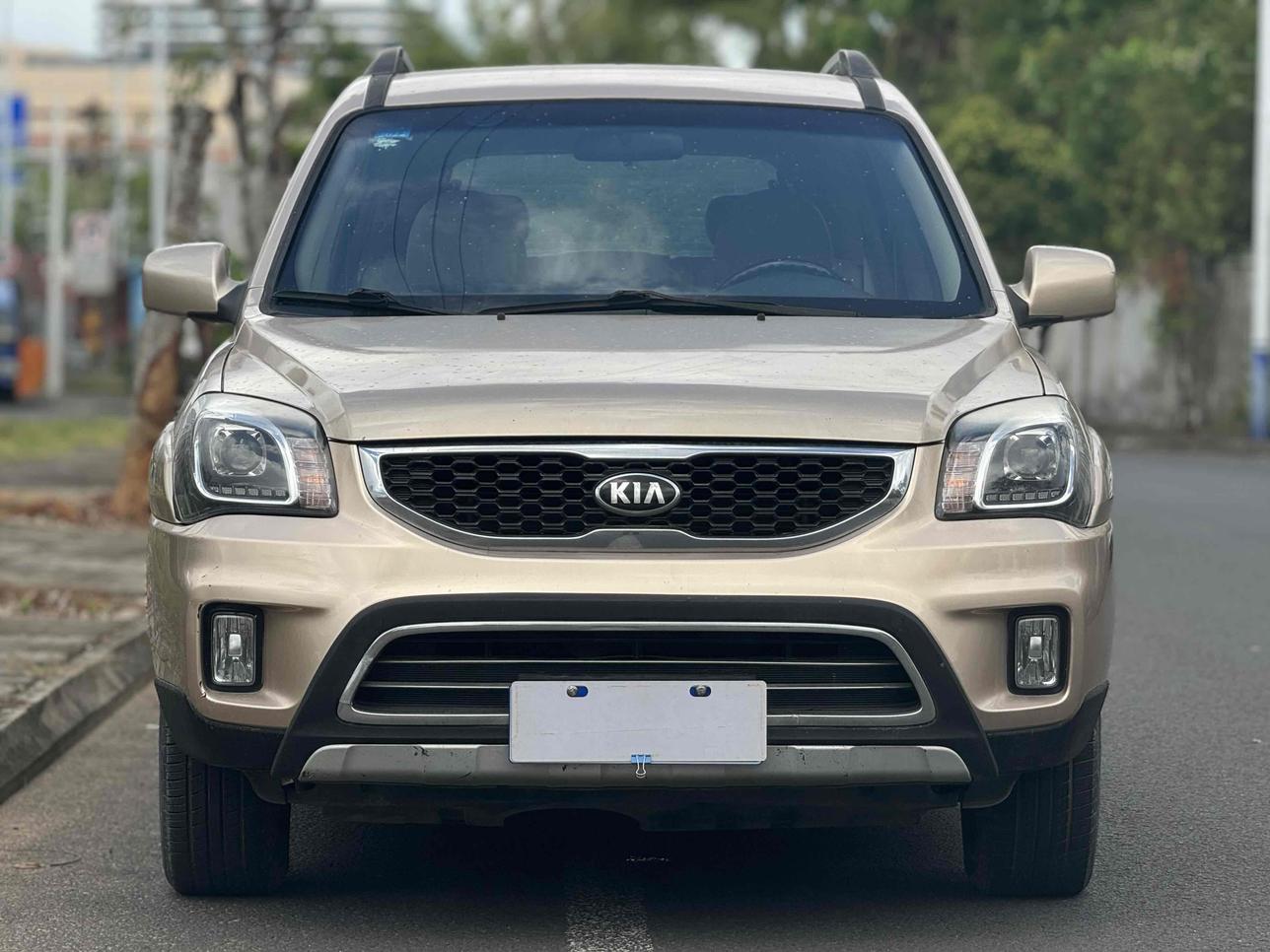 r218872-kia-sportage-2014_0
