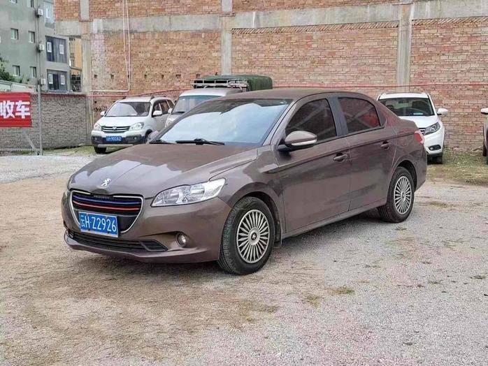 r218873-peugeot-301-2016_0