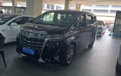 r218920-toyota-alphard-2022_0