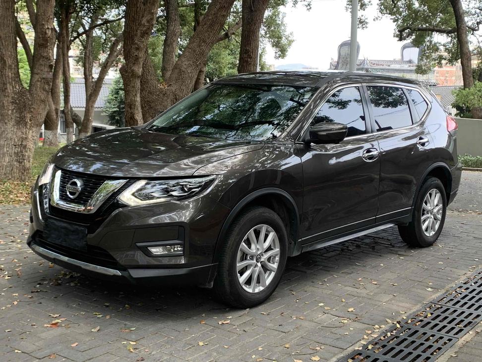 r218992-nissan-x-trail-2021_0