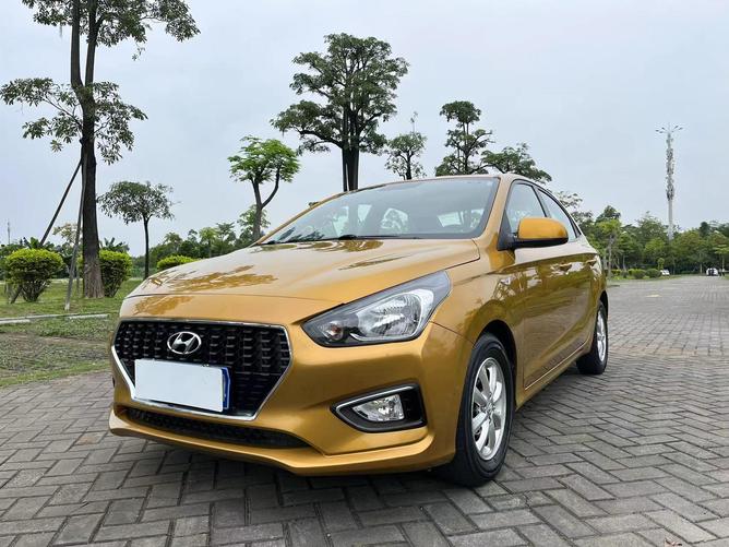 r218994-hyundai-reina-2017_0