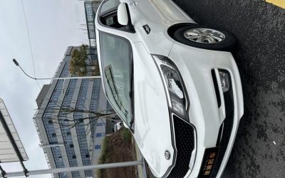 r218995-kia-k2-2016_0