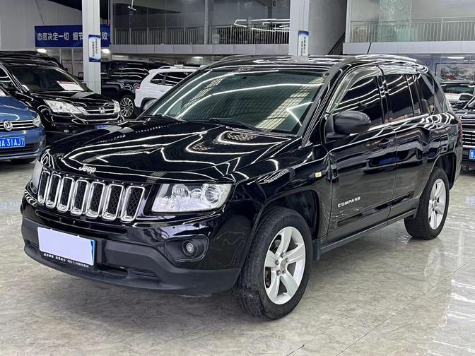 r219043-jeep-compass-2013_0