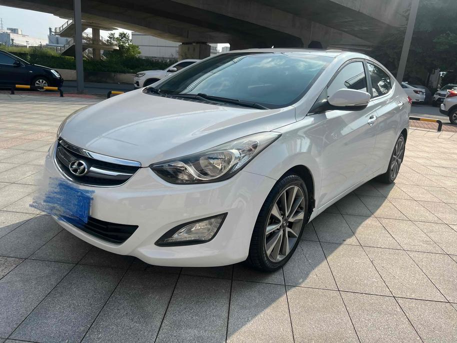 r219196-hyundai-elantra-2016_0