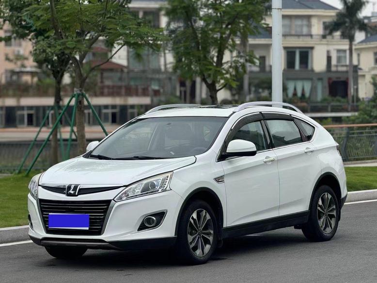 r219273-luxgen-u6-suv-2016_0