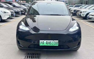 r219285-tesla-model-y-2021_0