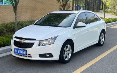 r219289-chevrolet-cruze-2014_0