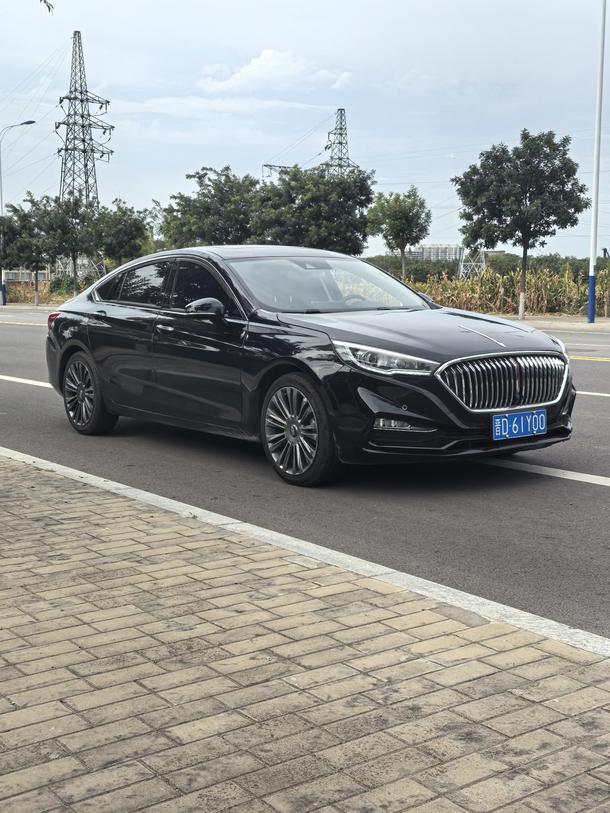 r219313-hongqi-h5-2021_0