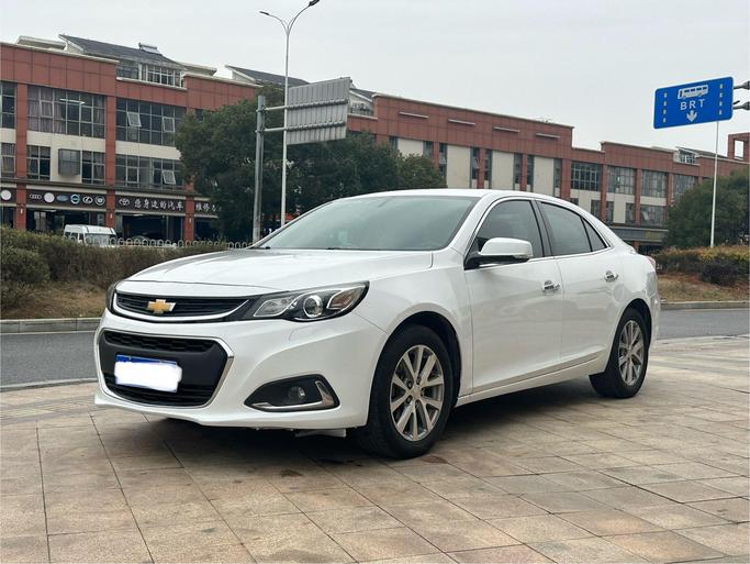 r219371-chevrolet-malibu-2017_0