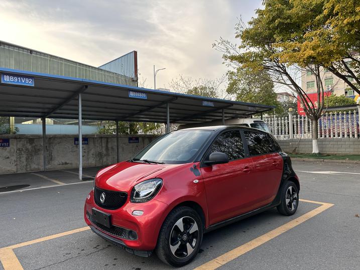 r219417-smart-forfour-2018_r219417-smart-forfour-2018_0