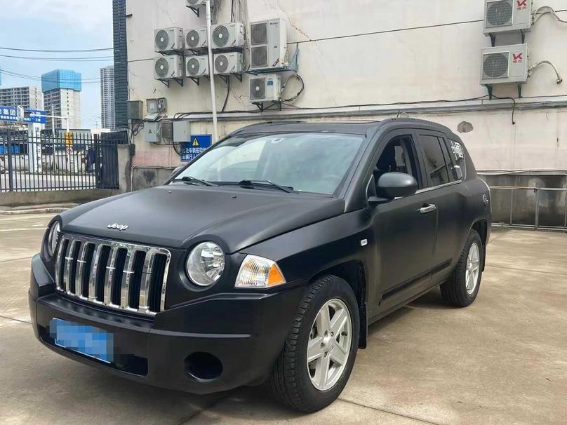 r219505-jeep-compass-2010_0